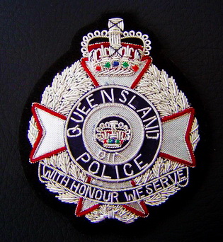 Australia Qeensland Police  Uniform Shoulder Badge Obselete 